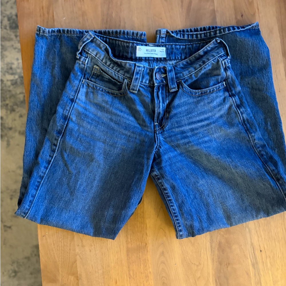 Hollister low rise baggy jeans
